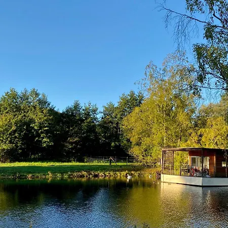 بيت للعطل Lieu Dieu, Domaine De Campagne