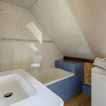 Holiday home Lieu Dieu, Domaine De Campagne *