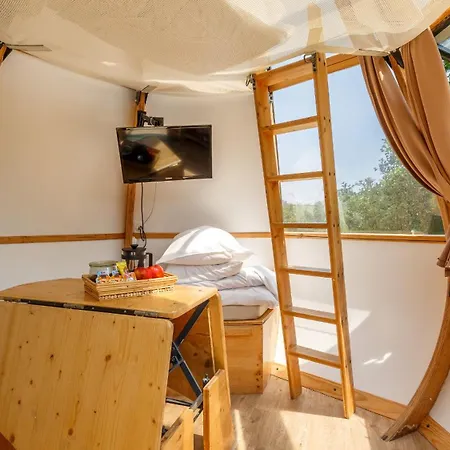 Lieu Dieu, Domaine De Campagne Beauchamps (Somme)