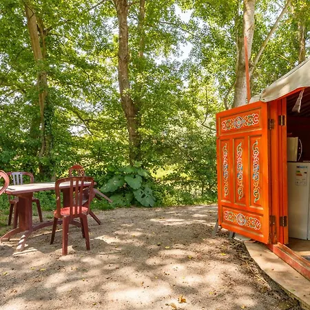 Lieu Dieu, Domaine De Campagne بيت للعطل